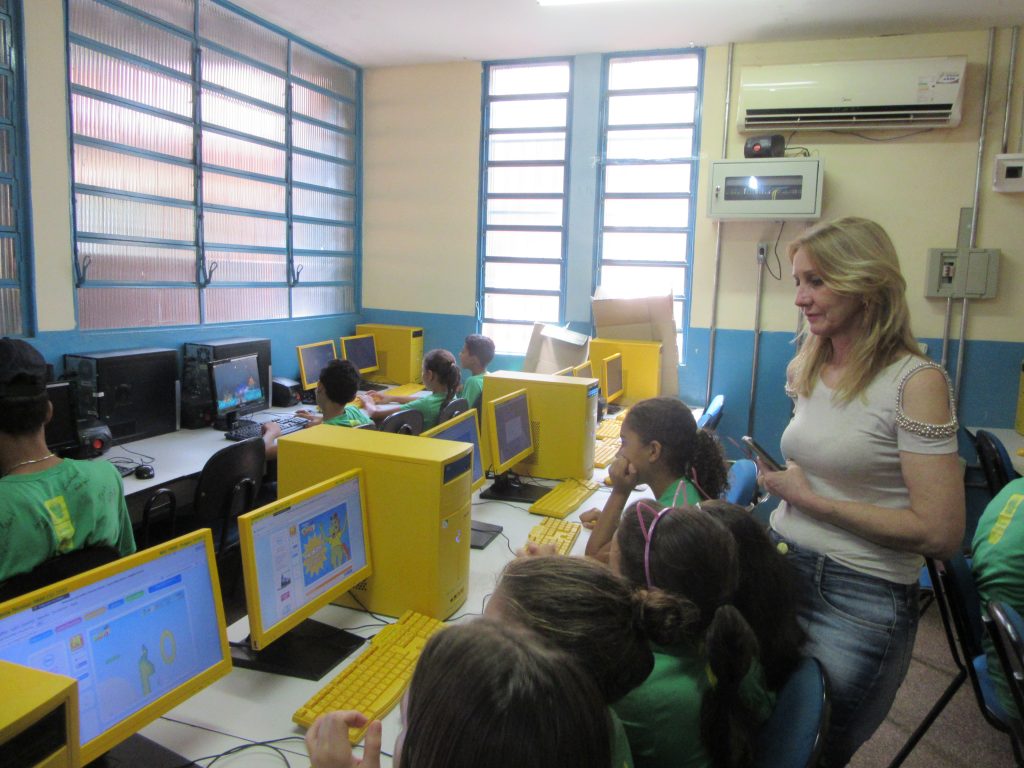 Escola de Rio Brilhante utiliza site de jogos “escola games” nas aulas de  Matemática para ensinar Multiplicação – CRE 5 Dourados